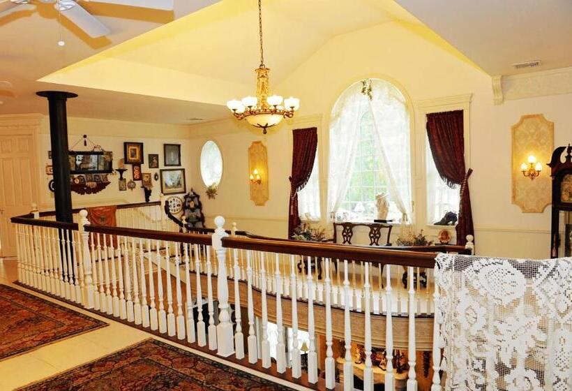 A Walk In The Woods Bed And Breakfast