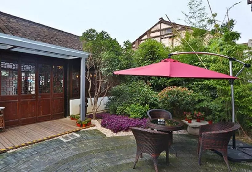 Retkeilymaja Changzhou South Spring And North Autumn Inn