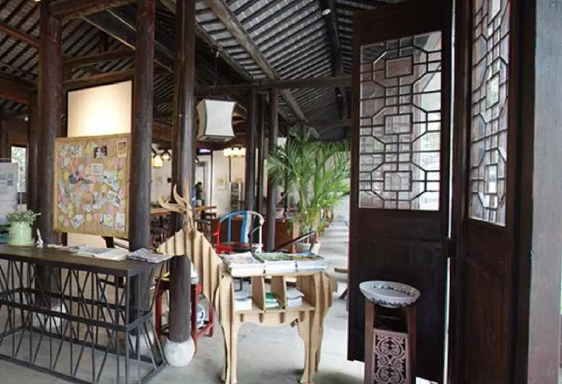 Retkeilymaja Changzhou South Spring And North Autumn Inn