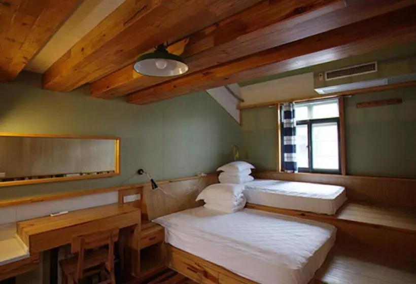 Retkeilymaja Changzhou South Spring And North Autumn Inn