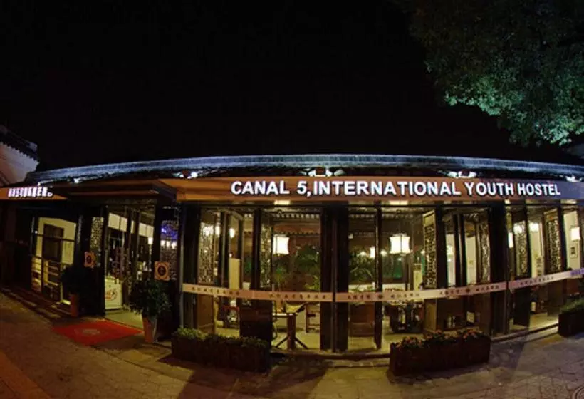 Retkeilymaja Changzhou South Spring And North Autumn Inn