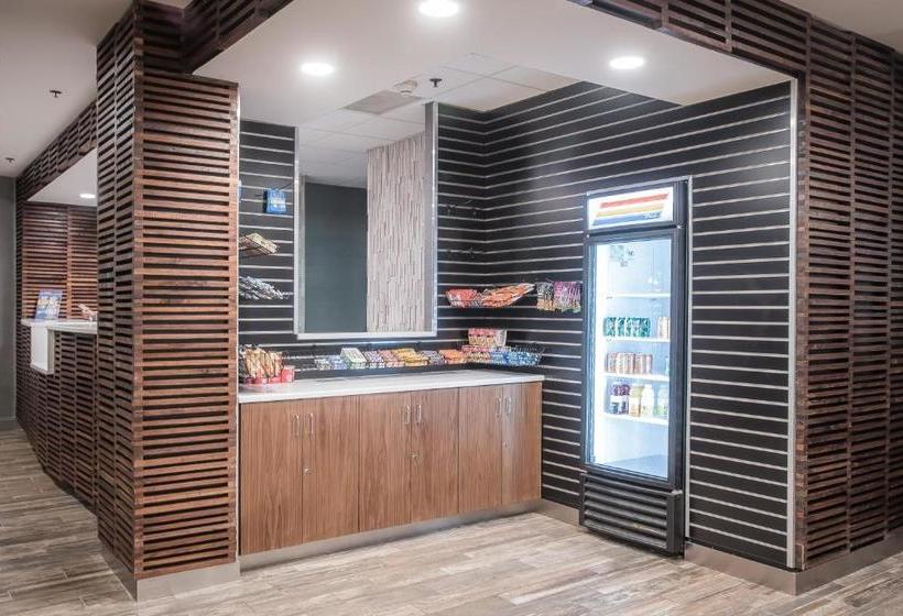 Отель Comfort Inn Largo Washington Dc East