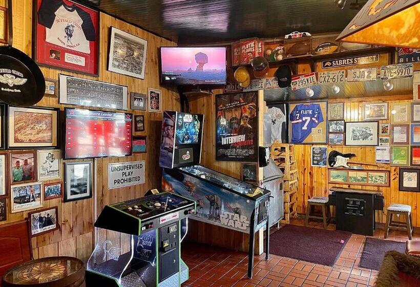 Buffalo Chip's Ranch House Motel