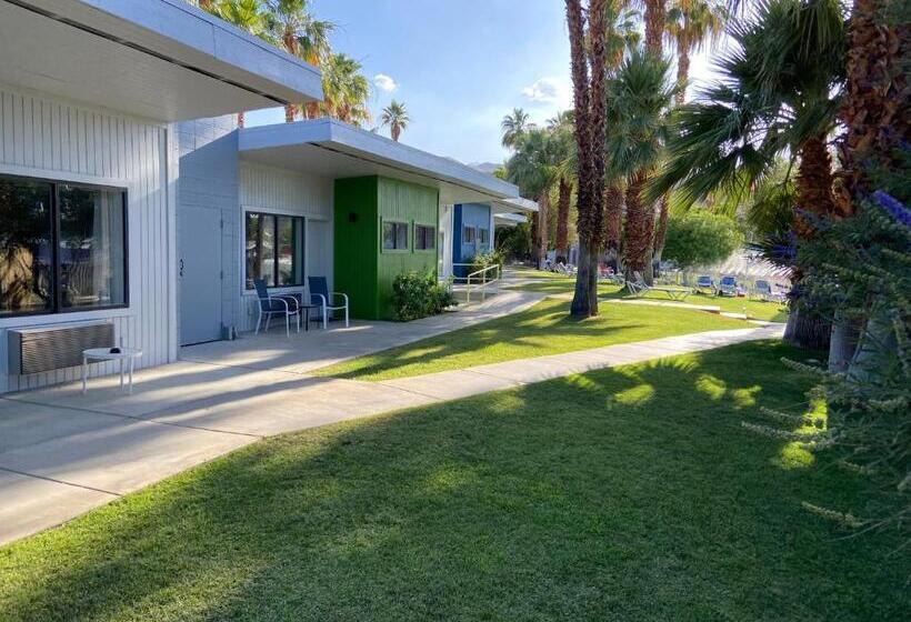 Ccbc Resort Hotel   A Gay Men S Resort