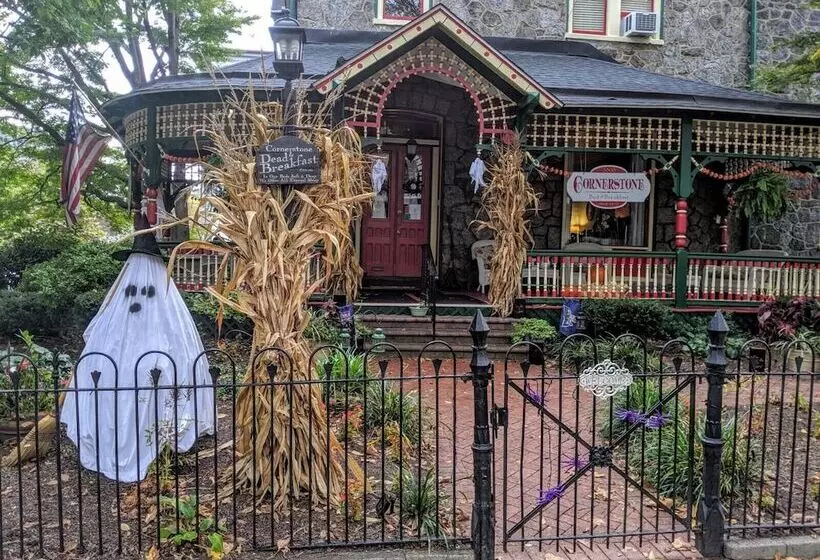 Cornerstone Bed And Breakfast
