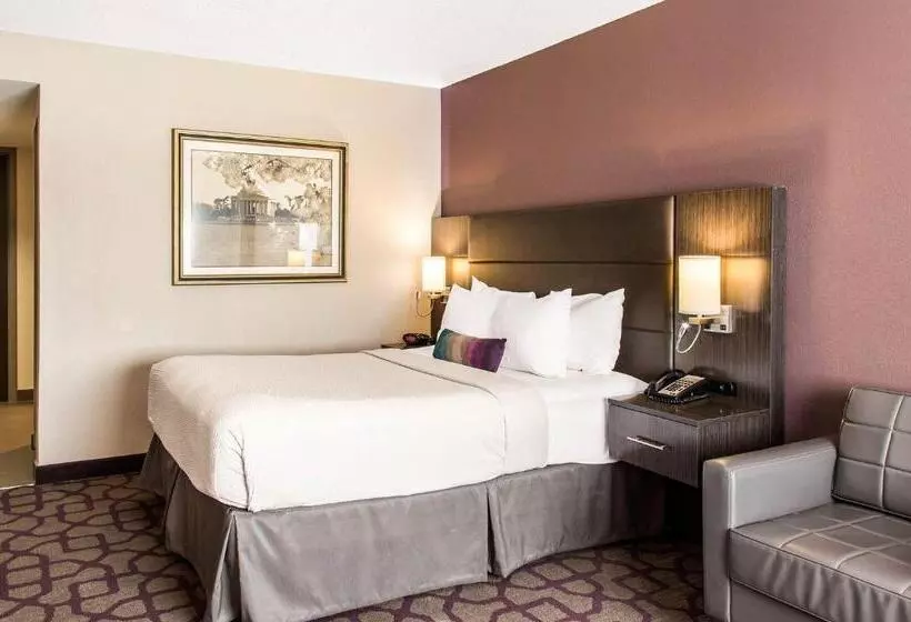 Hotelli Comfort Inn Largo Washington Dc East