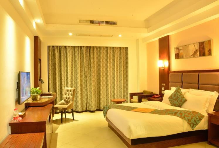 Hotel Qionghai Jin Mao