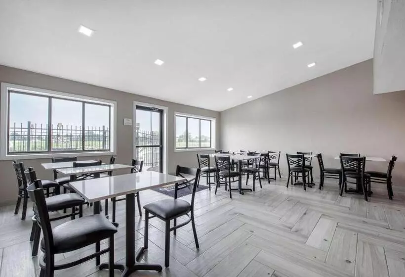 Hotelli Quality Inn & Suites Brownsburg   Indianapolis West
