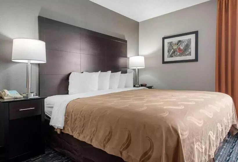 Hotelli Quality Inn & Suites Brownsburg   Indianapolis West