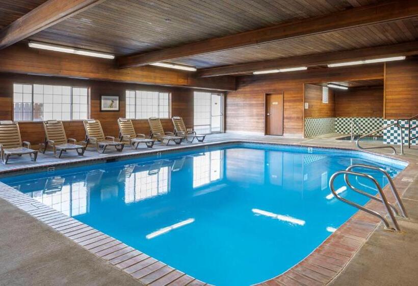 בית מלון כפרי Surestay Plus By Best Western Enterprise