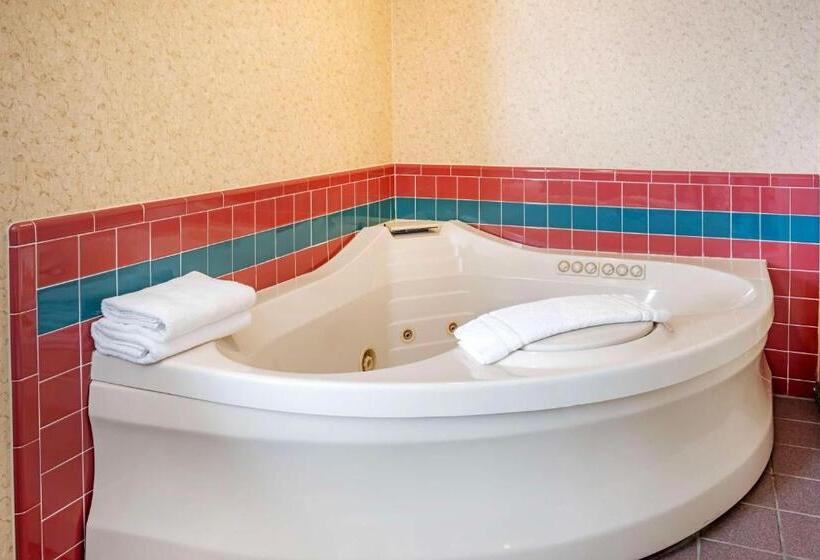 בית מלון כפרי Surestay Plus By Best Western Enterprise