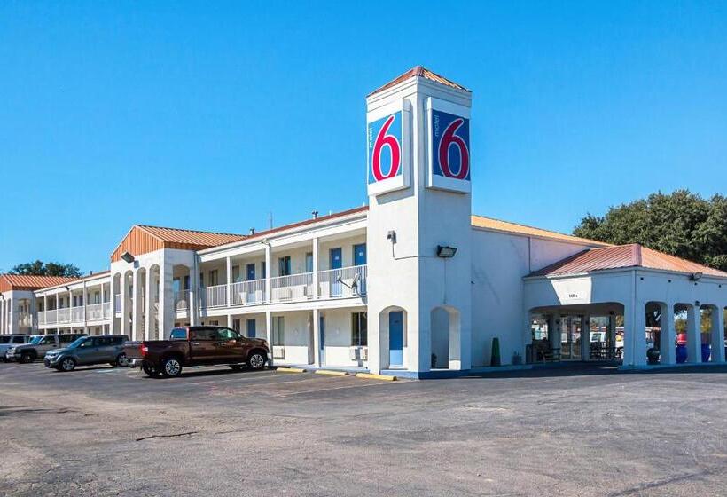 Motel 6 Round Rock, Tx
