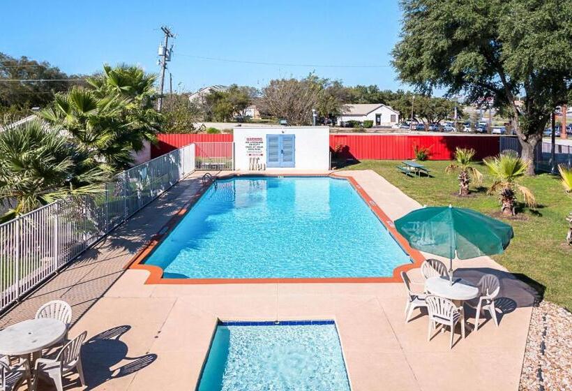 Motel 6 Round Rock, Tx