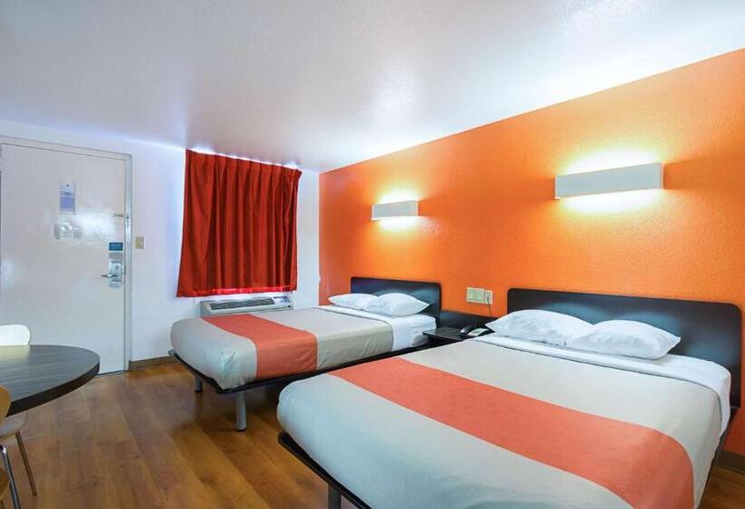 Motel 6 Round Rock, Tx