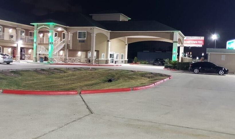 فندق على الطريق Highlands Suites