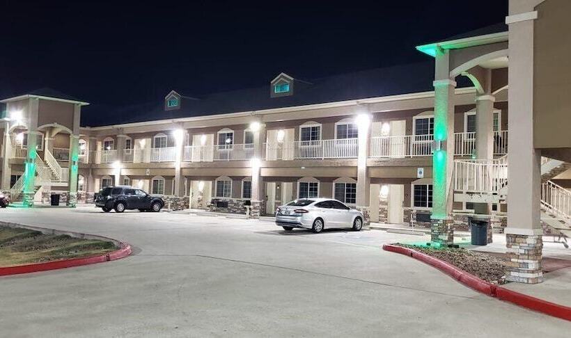 فندق على الطريق Highlands Suites