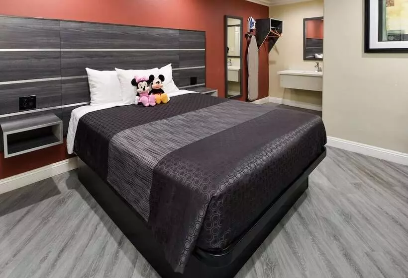 モーテル Pacific Inn Anaheim