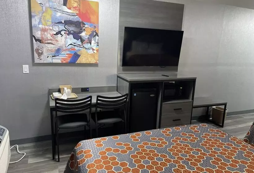 モーテル The Wayne Inn