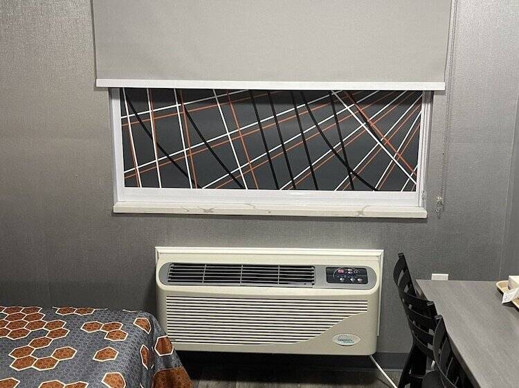 汽车旅馆 The Wayne Inn