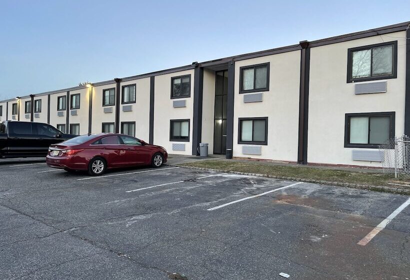 汽车旅馆 The Wayne Inn