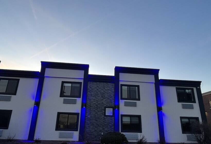 汽车旅馆 The Wayne Inn