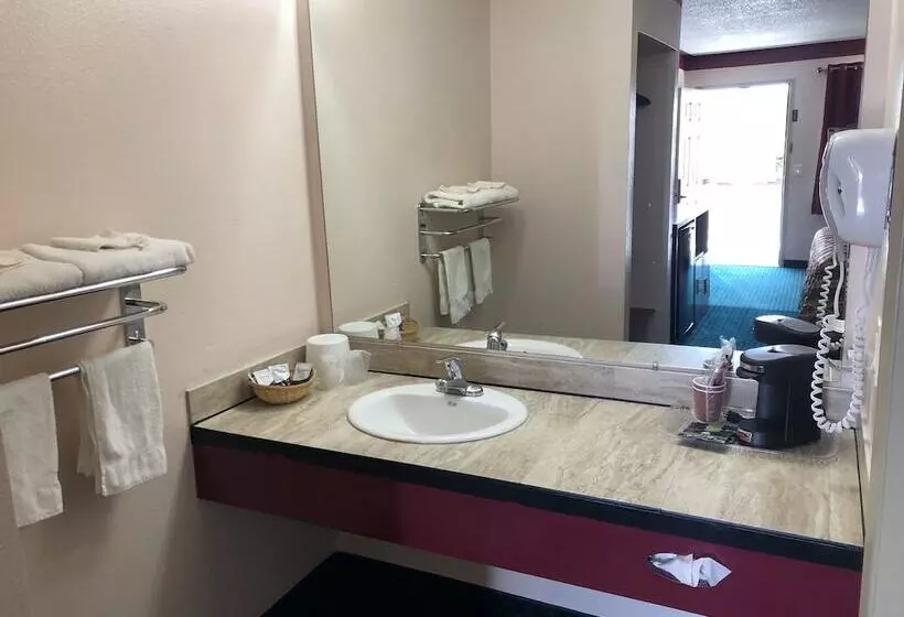 Motelli Travel Inn