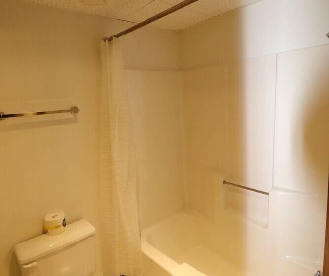 Мотель Travelodge By Wyndham Redwood Falls