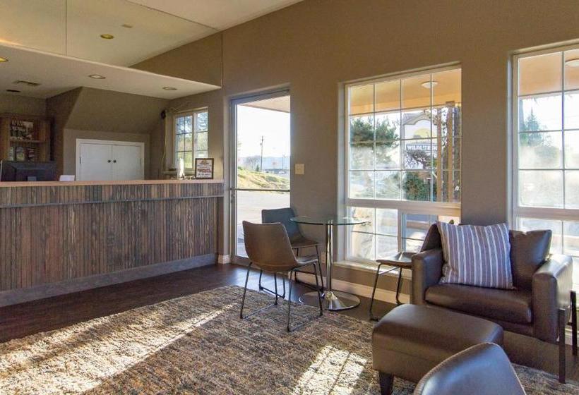 モーテル Wildlife Inn