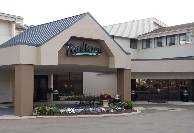 Radisson Hotel Detroit-farmington Hills
