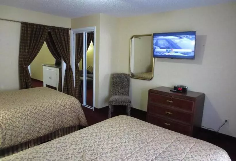 Lomakeskus Roosevelt Inn & Suites Saratoga Springs
