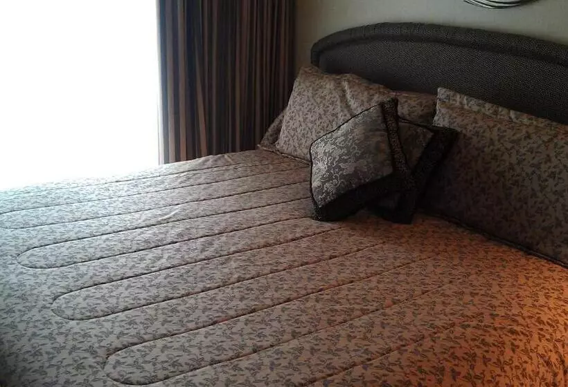 Lomakeskus Roosevelt Inn & Suites Saratoga Springs