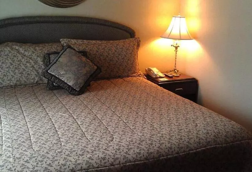 Lomakeskus Roosevelt Inn & Suites Saratoga Springs