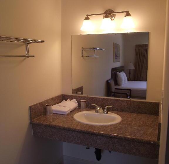 Sand Piper Motel   Los Angeles