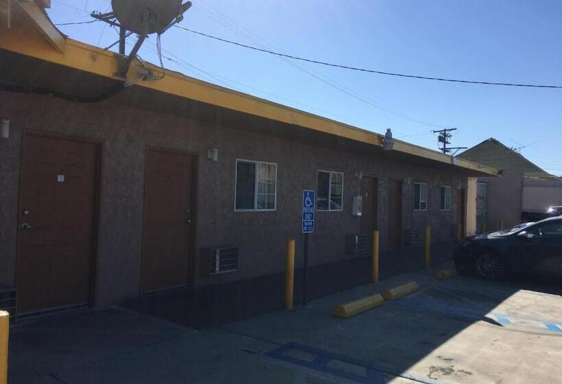 Sand Piper Motel   Los Angeles