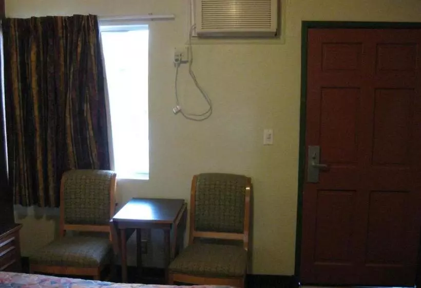 Sunshine Motel