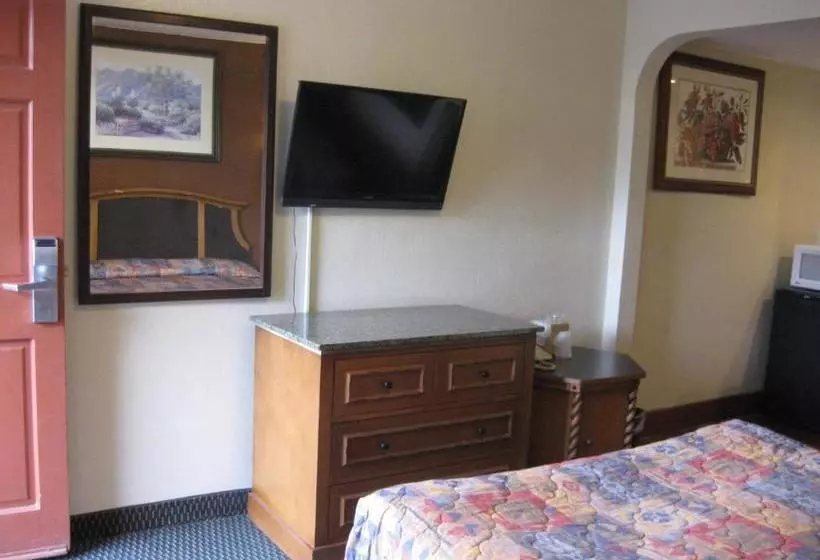Sunshine Motel