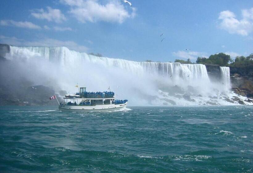 Wanderfalls Guesthouse & Hostel