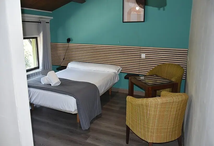 Hotel Rural Pirineo Jacetania 3000