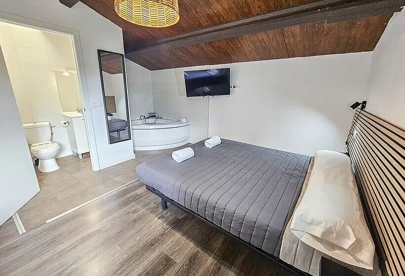 Hotel Rural Pirineo Jacetania 3000