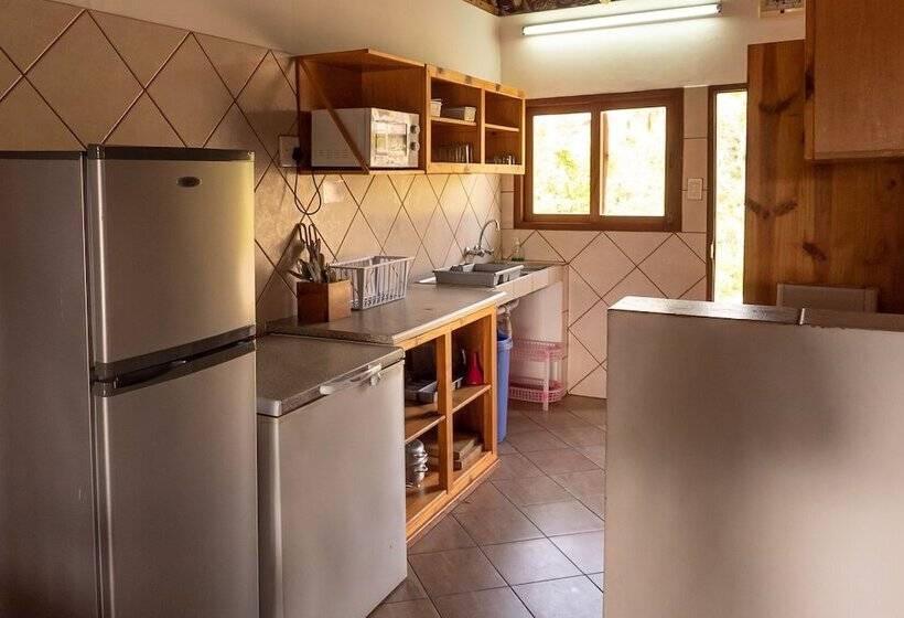 Hotel Morrumbene Beach Resort