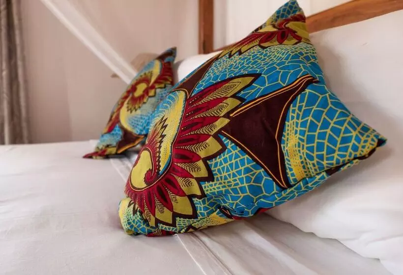 Hotelli Morrumbene Beach Resort