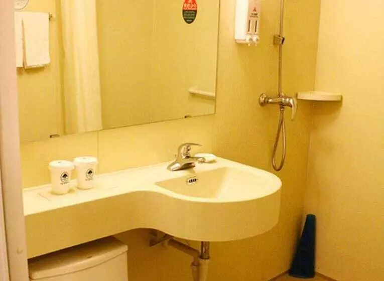 ホテル Greentree Inn Beijing Yanqing Railway Station