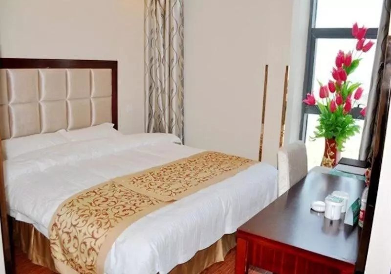 Hotelli Greentree Inn Jiangsu Yancheng West Bus Station Business