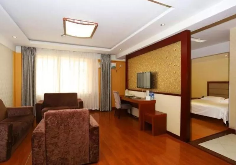 Hotelli Greentree Inn Jilin Changchun Haoyue Road Express