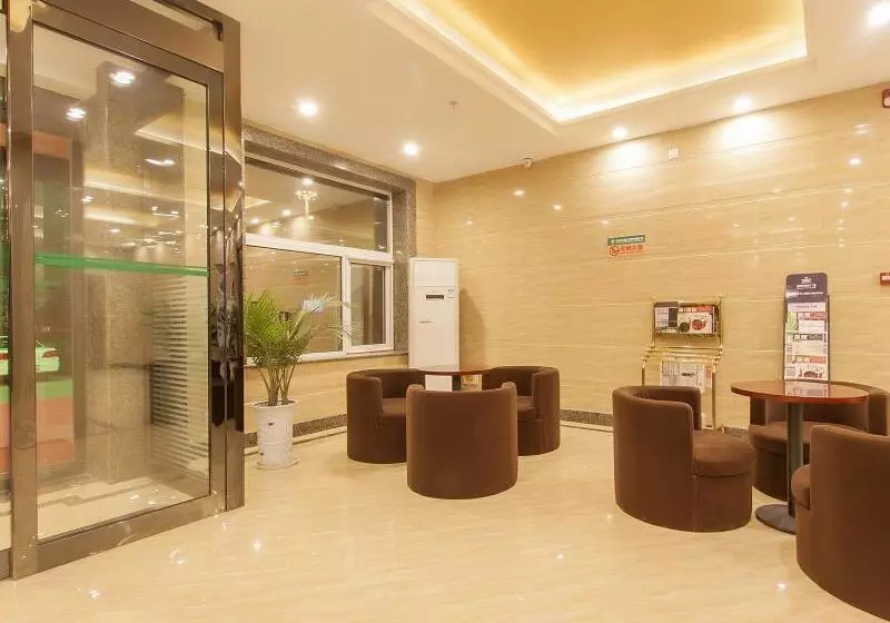 Hotelli Greentree Inn Puyang Pushang Huanghe Road