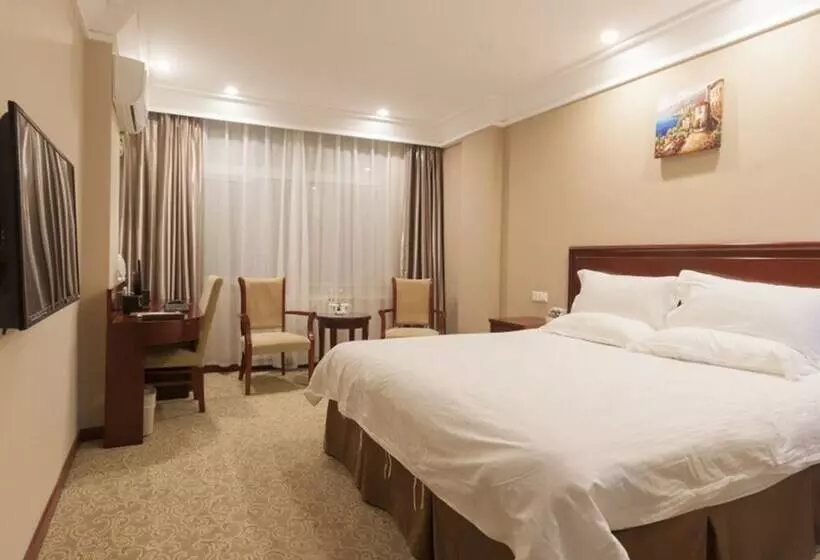 Hotelli Greentree Inn Puyang Pushang Huanghe Road
