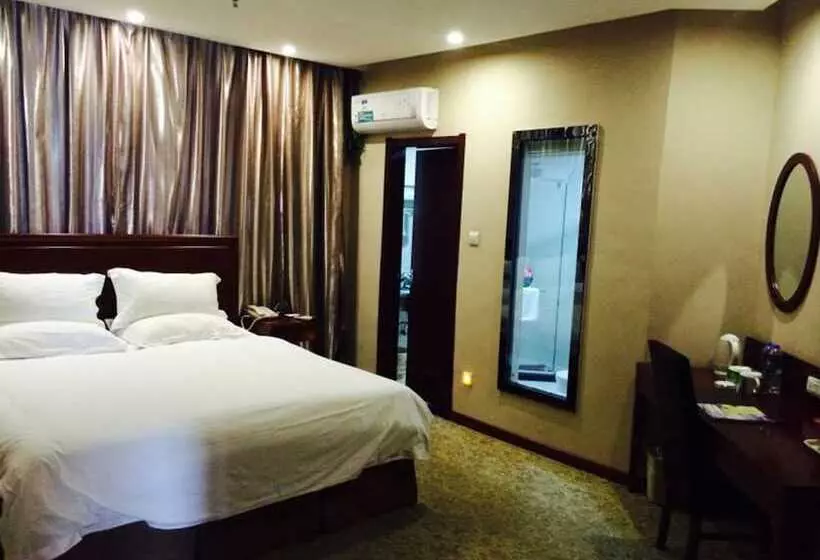 Hotelli Greentree Inn Puyang Pushang Huanghe Road