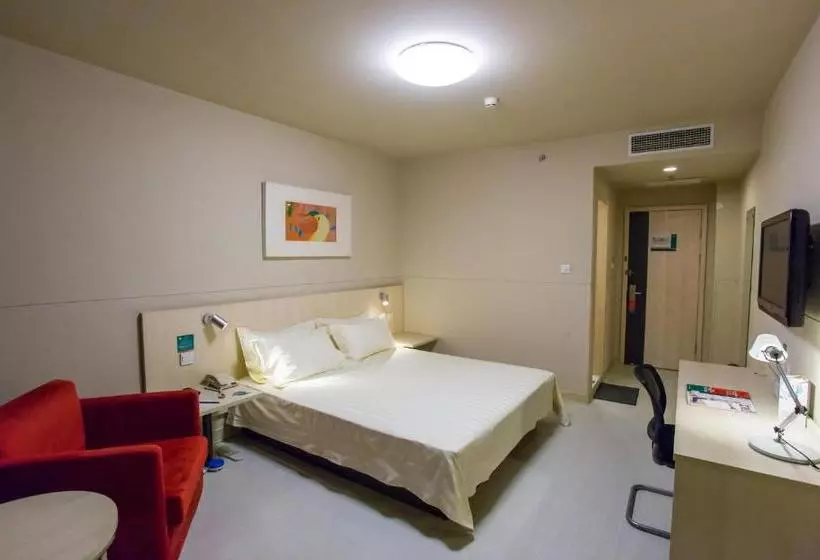 Hotelli Jinjiang Inn Tianjin South Station
