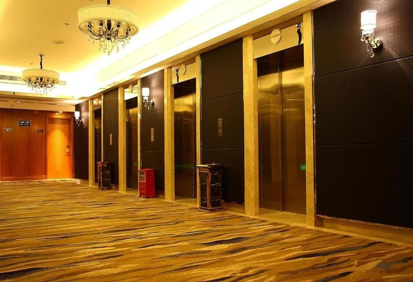 בית מלון כפרי Orient