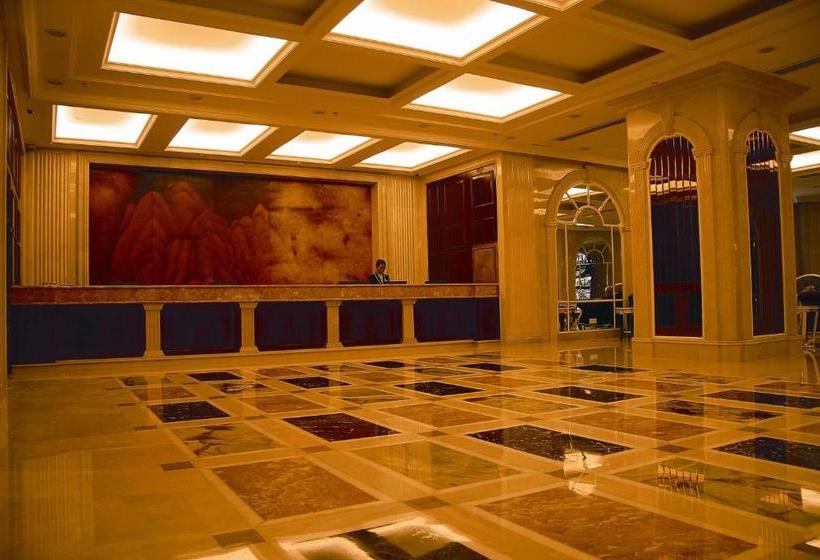 בית מלון כפרי Orient